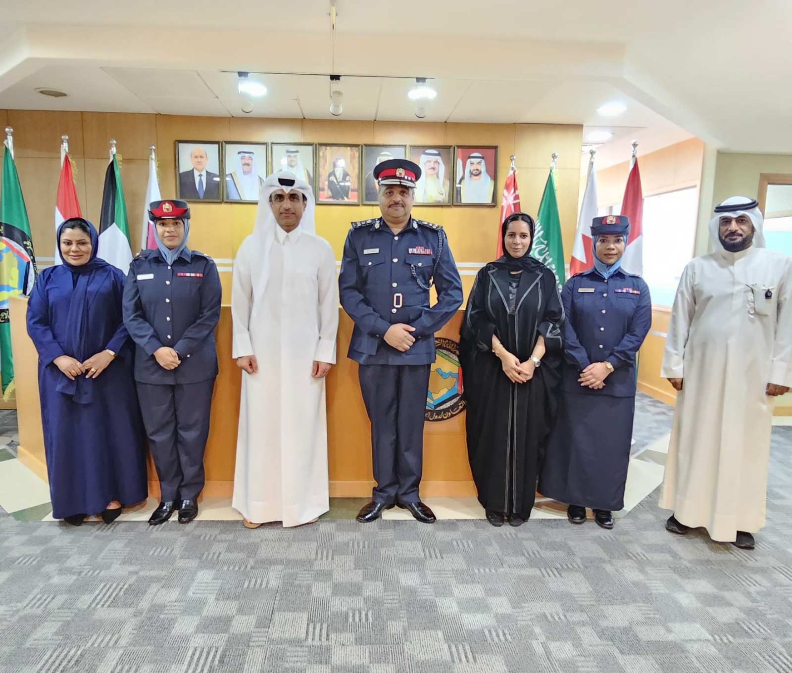 مساعد رئيس الأمن العام لشئون المجتمع يلتقي مع مدير عام المكتب التنفيذي لمجلس وزراء العمل والشئون الاجتماعية بدول مجلس التعاون<